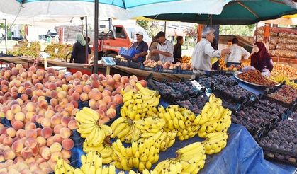 Yozgat’ta Haftalık Salı Pazarı Yazın Son Demlerini Yaşıyor!